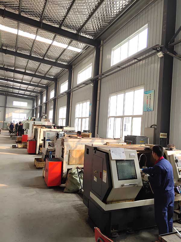 JNJX-Q2600(D)聚氨酯發(fā)泡設(shè)備(圖4) 聚氨酯發(fā)泡設(shè)備組件數(shù)控生產(chǎn)中心