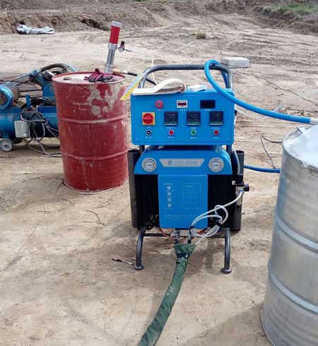 不銹鋼管中管聚氨酯填充(圖1) Q5200廣東聚氨酯發(fā)泡機(jī)