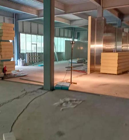 聚氨酯噴涂冷庫保溫(圖3) 聚氨酯噴涂冷庫保溫施工案例